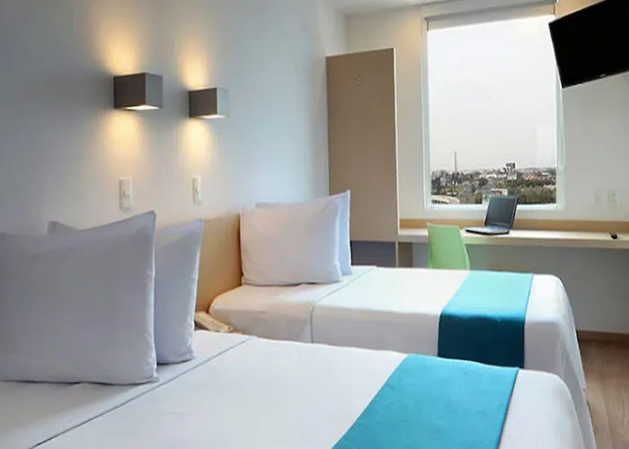 Hotel One Ciudad De Patriotismo