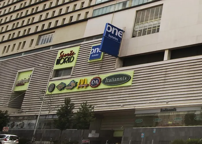 One Ciudad De Patriotismo 3*