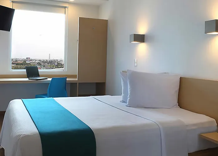 One Ciudad De Patriotismo Hotel Città del Messico