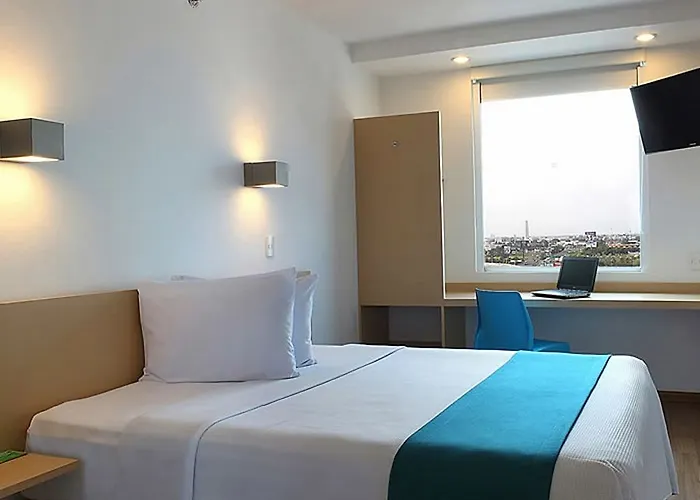 Hotel One Ciudad De Patriotismo