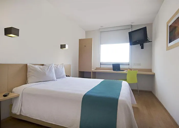 One Ciudad De Patriotismo Hotel Città del Messico