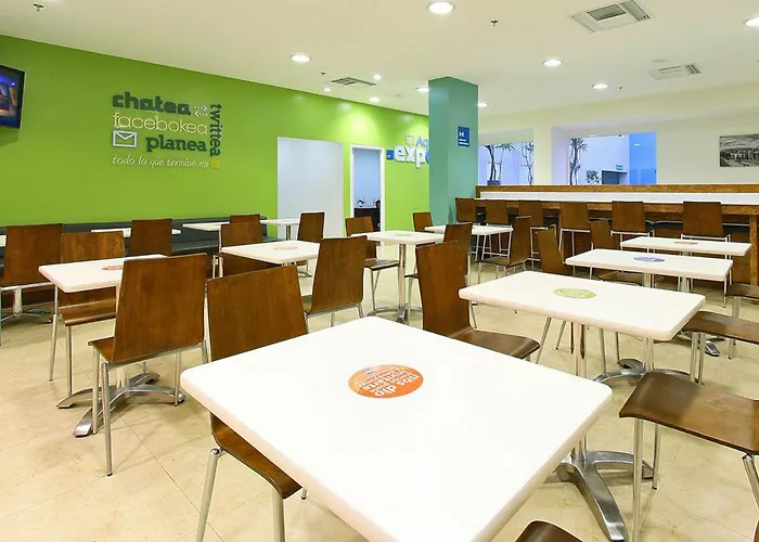 One Ciudad De Patriotismo Hotel